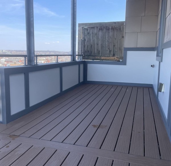 Deck Staining in Gibsonia, PA (1)