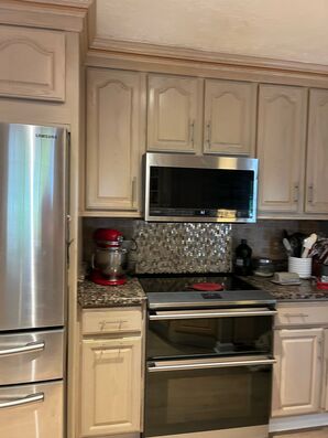 Cabinet Refinishing Services in Pittsburgh, PA (4)